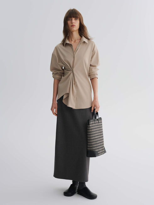 Taper Still Skirt